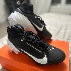 🆕🏈 Nike Vapor Edge Pro 360 2 Football Cleats Men’s size 8.5